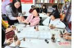 香识趣 乐享银龄”手工活动麻将胡了小柳社
